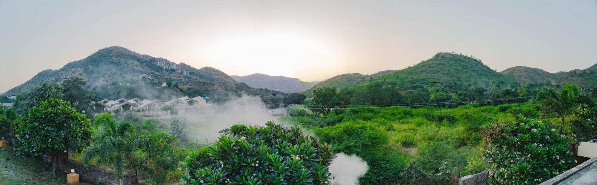 Udai Nature Valley Resort - A Peace Full Farmhouse Resort 우다이푸르 외부 사진